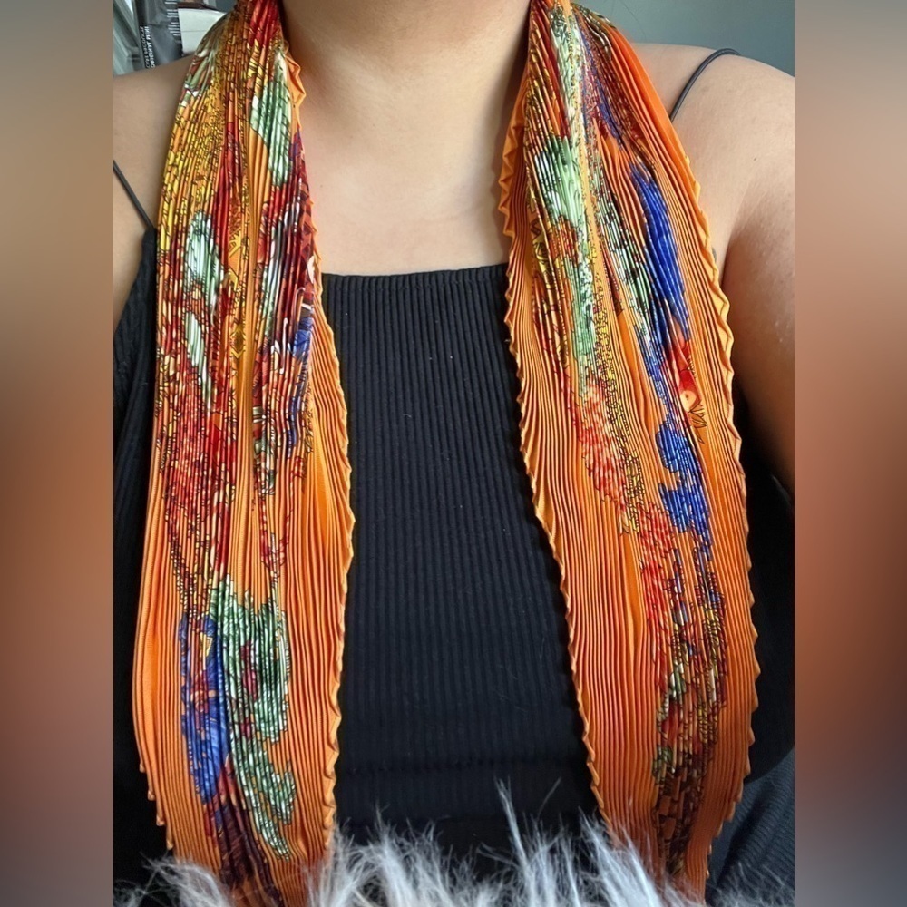 HERMES chapeau Carre 90 Multicolor Silk - Picture 15 of 17